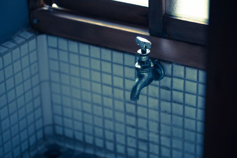 浄水器が変える毎日の水と健康と経済の秘密